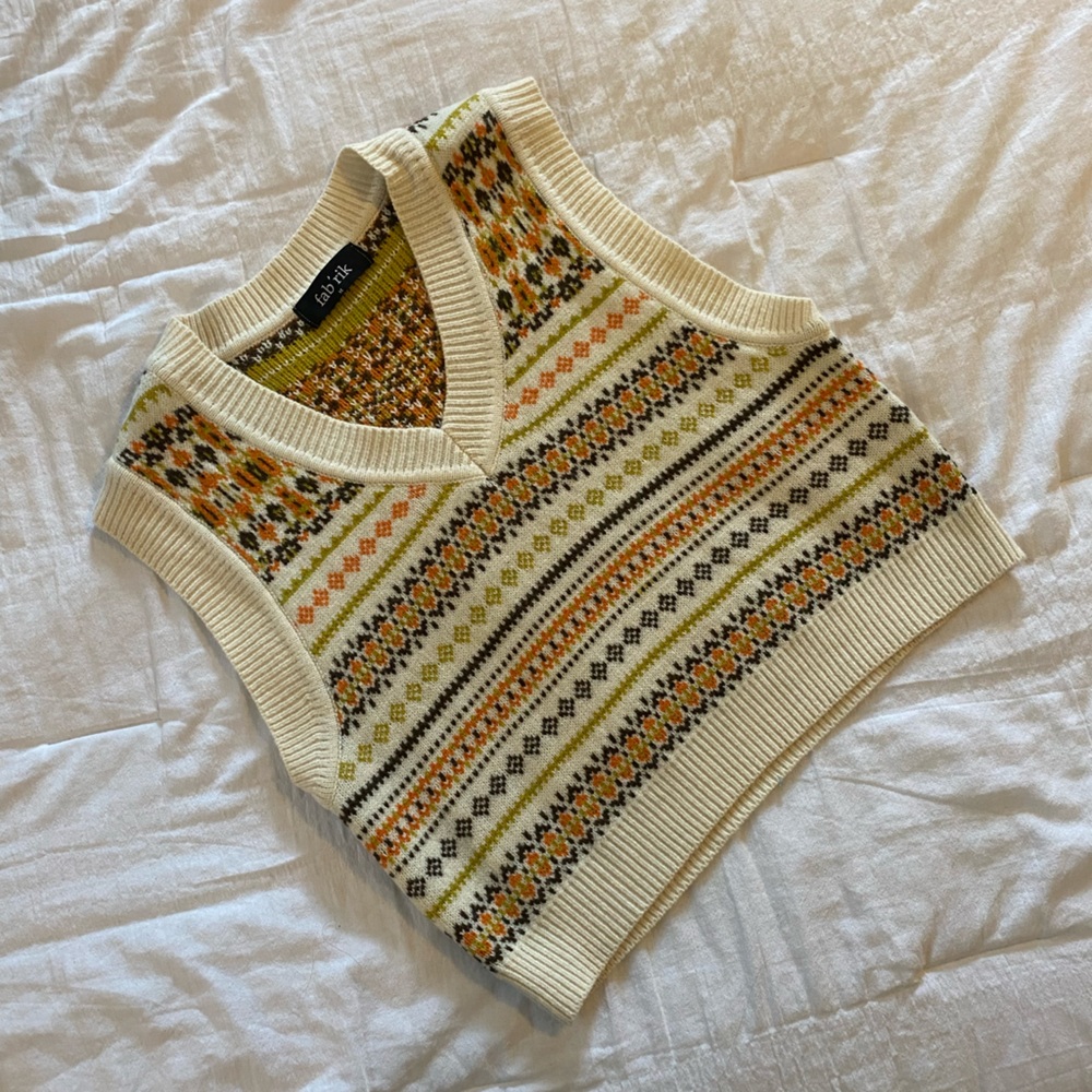 fab’rik Cropped Sleeveless Sweater